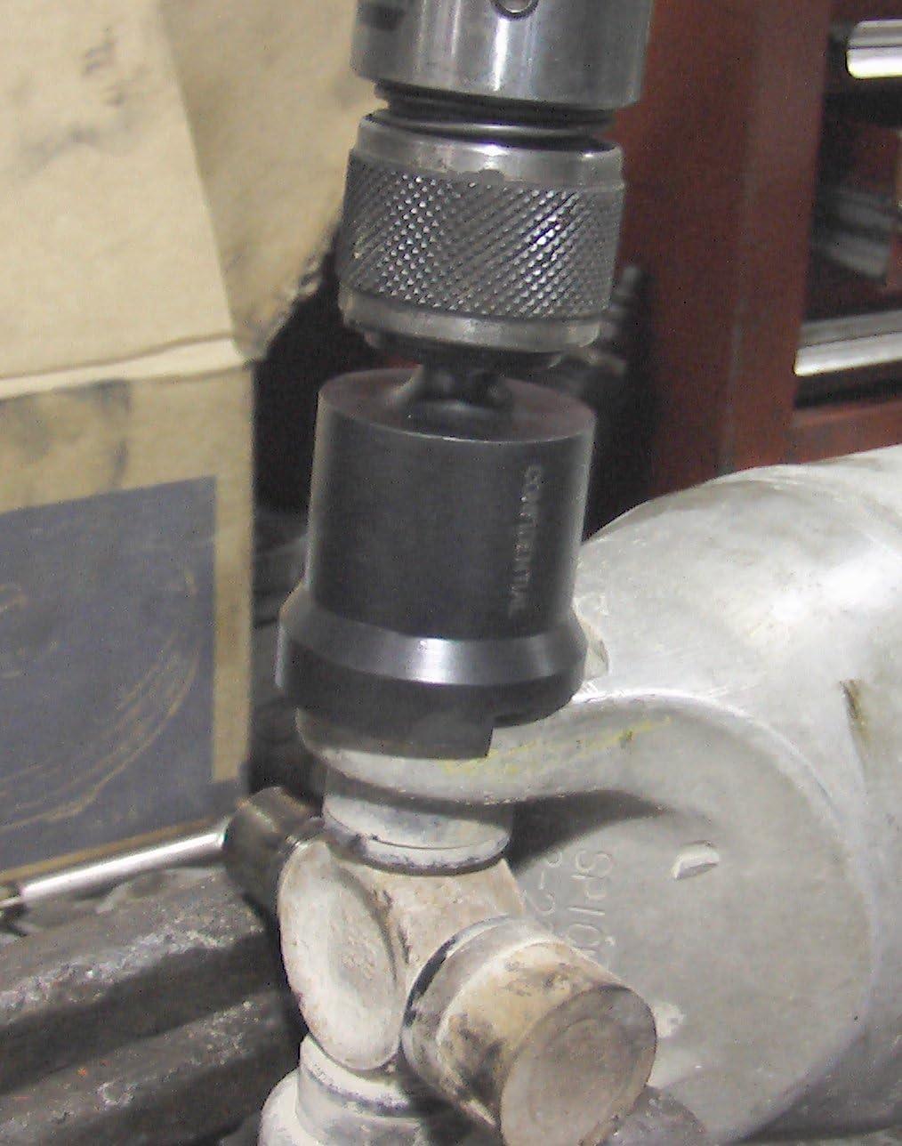 imageLisle 18980 Pneumatic UJoint DriverPneumatic UJoint Driver