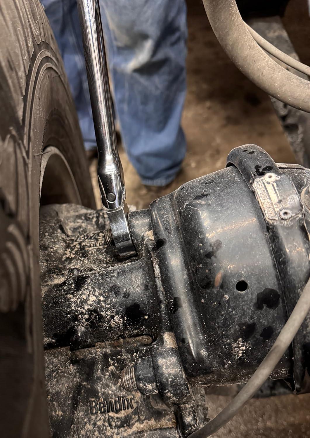 imageLisle 39790 Ratcheting Flex Cage Bolt Wrench 1516quot