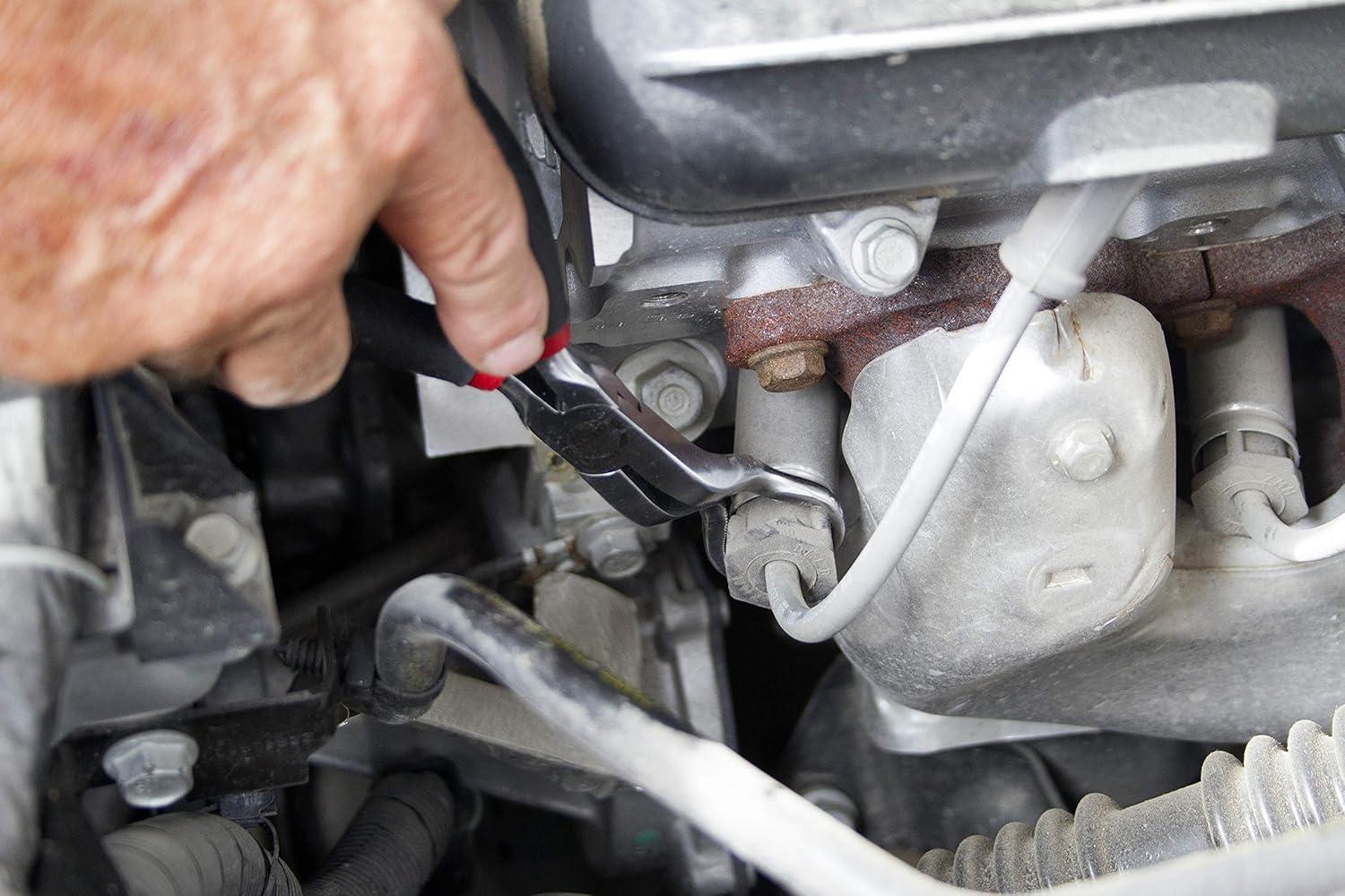 imageLisle 51410 Offset Spark Plug Boot Removal PlierOffset Spark Plug Wire Removal Pliers